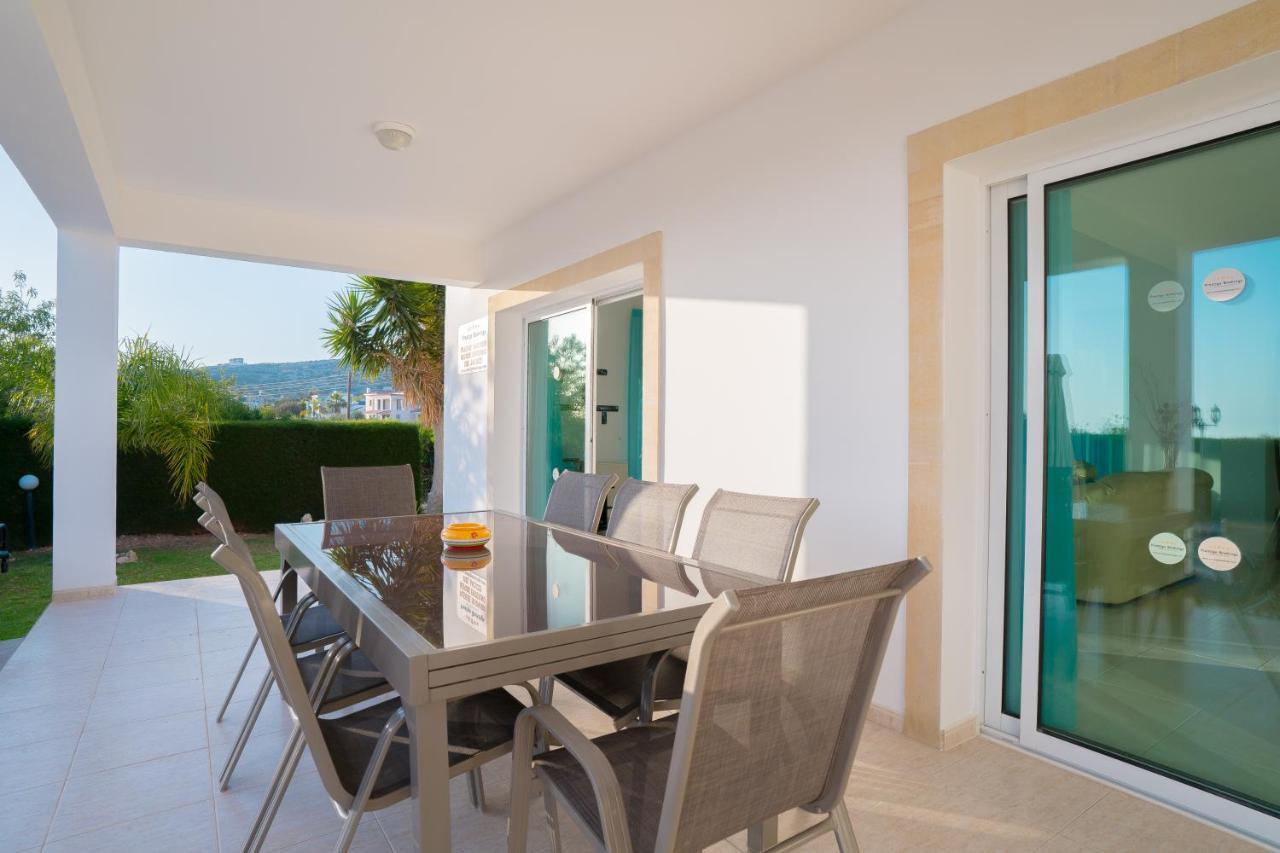 Bella Katerina By Prestige Bookings Coral Bay Extérieur photo