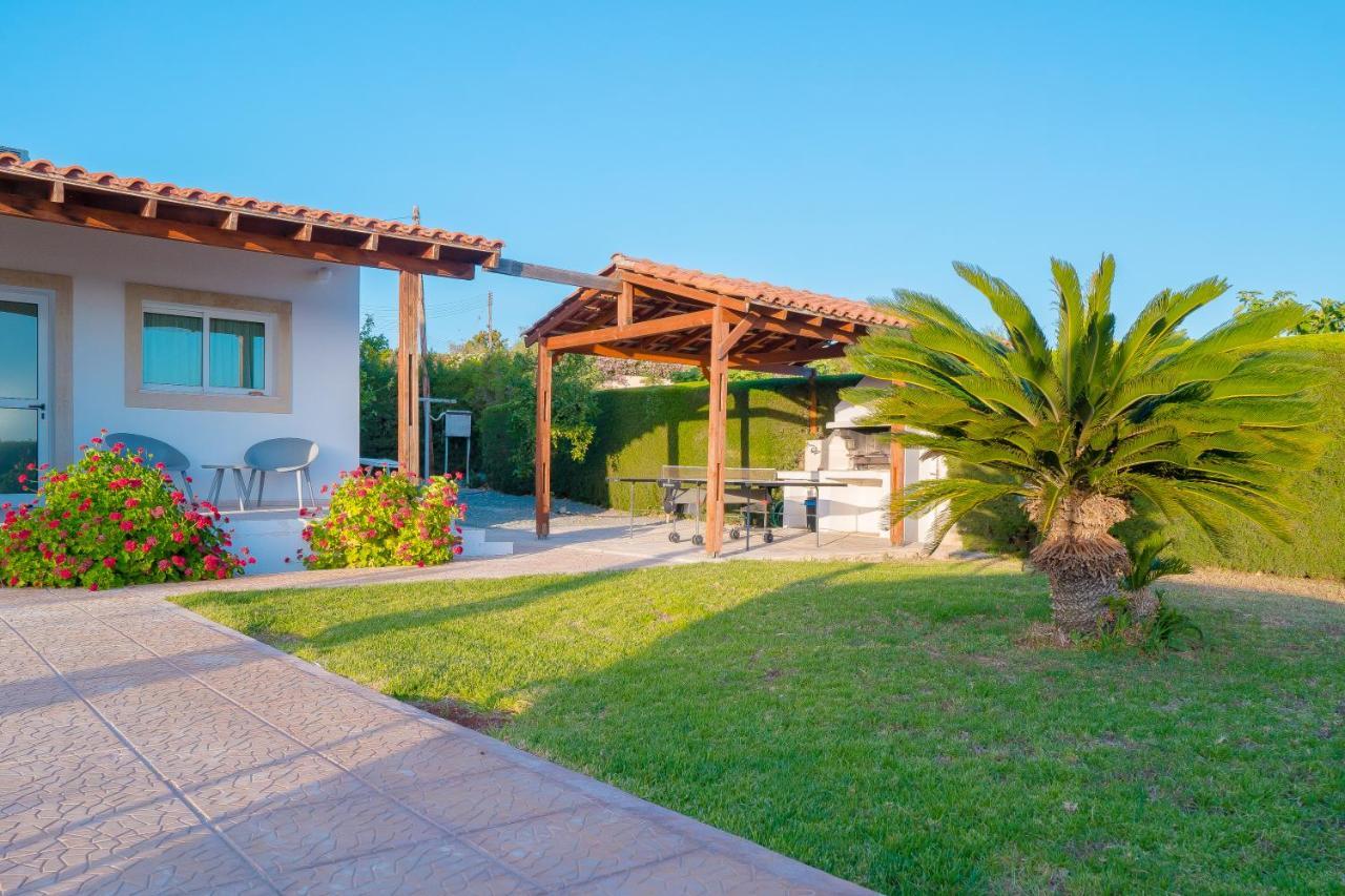Bella Katerina By Prestige Bookings Coral Bay Extérieur photo